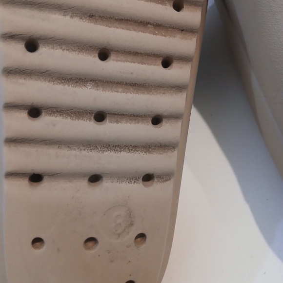 Tan Foam Slides - Picture 2 of 4